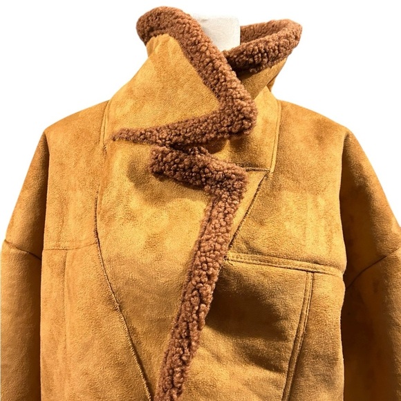 FREE PEOPLE Diogo Faux Fur Sherpa Lined Oversized Coat Size Medium EC - Picture 5 of 9